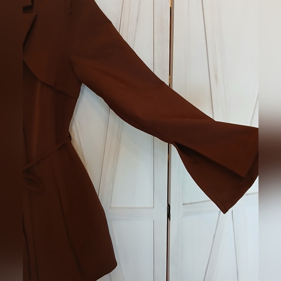 Fashion Nova Anabel Brown Blazer Romper  - L - Picture 4 of 9